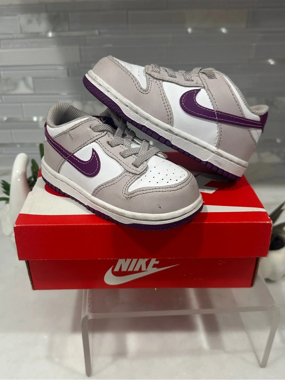 Nike Dunk Low Little Kids Sneakers White & Purple Size 8C w/ Box